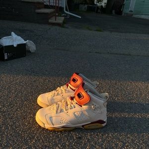 Jordan Maroon 6's- 2015